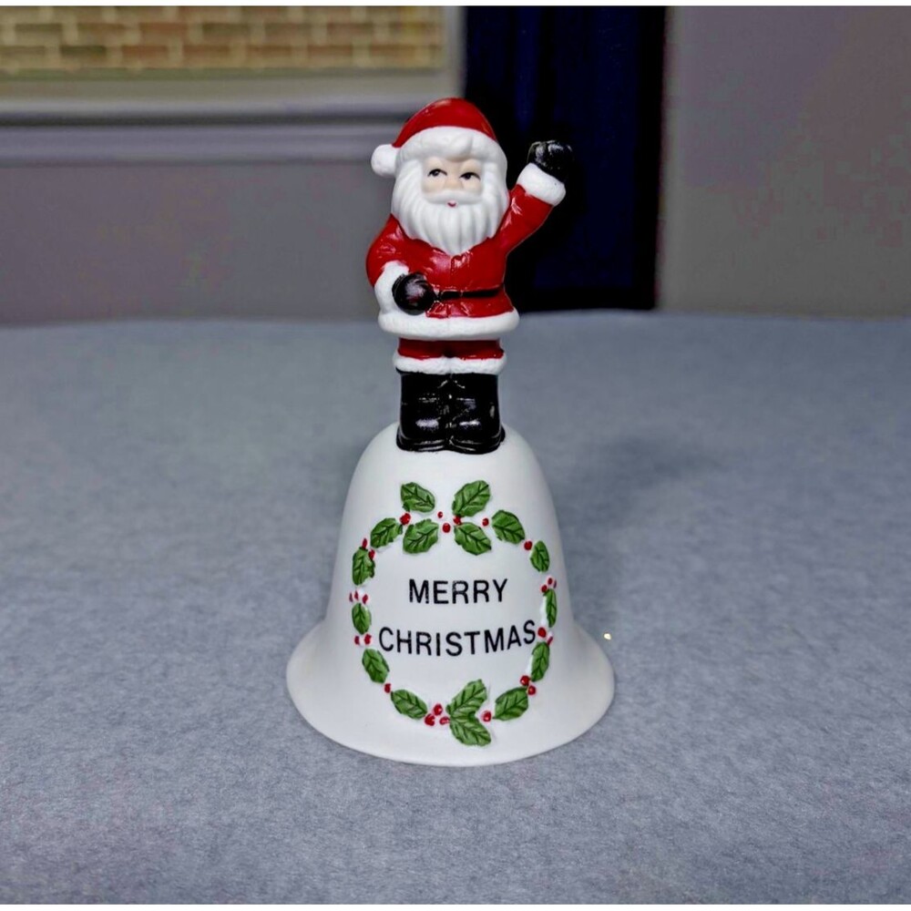 Vintage 1986 Santa's Back! Ceramic Bell Christmas Around the World